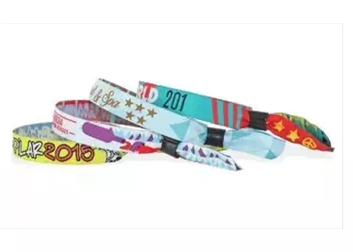 Fabric Wristbands: A Web of Memories